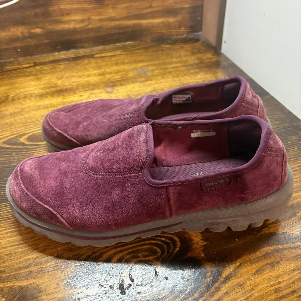 Skechers Burgundy Slip On‎ Shoes Size 9